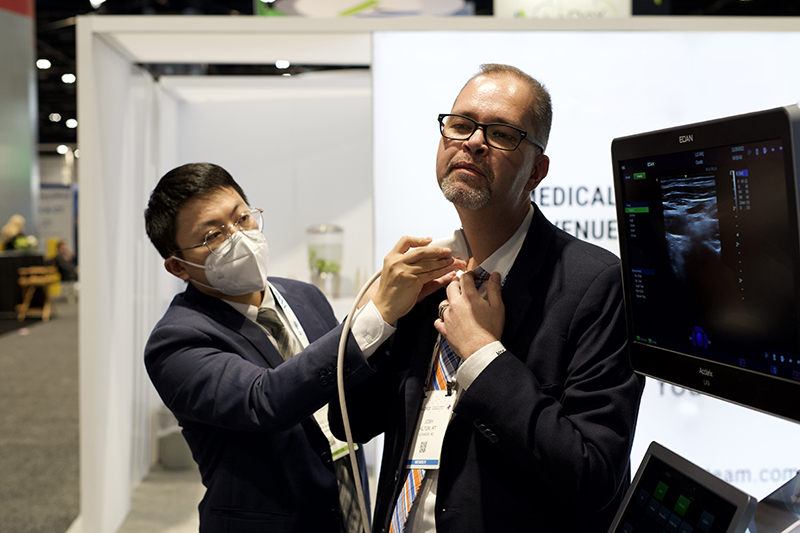 LIVE DEMO onsite @ RSNA 2022.jpg